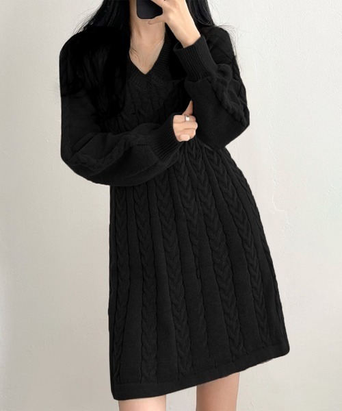 Miniministore(ミニミニストア)の「ニットワンピース ケーブル編みミニワンピ(ワンピース・レディース・スモークピンク/アイボリー/ブラック/ベージュ・FREE)」の7枚目の写真