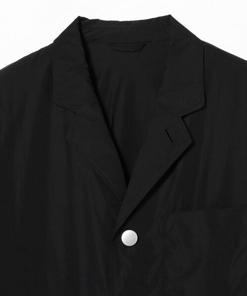BEAMS（ビームス）の「ワイドフィット テック ブレザー（撥水）（その他アウター・メンズ・ブラック/ネイビー・XL/L/M/S）」の4枚目の写真