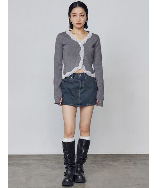 EMODA（エモダ）の「レースエッジフィットリブトップ（ニット/セーター・レディース・ブラック/アイボリー/グレー・FREE）」の21枚目の写真