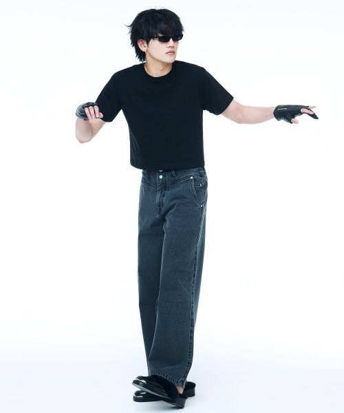 C WEAR BY THE GENIUS（シーウェアバイザジーニアス）の「メンズクロップTシャツブラック（Tシャツ/カットソー・メンズ・その他・SMALL/MEDIUM/LARGE/X-LARGE/XX-LARGE/X-SMALL）」の2枚目の写真