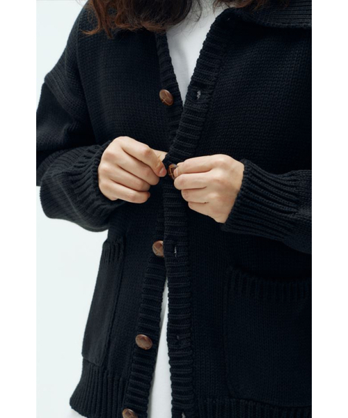 FEELENUFF(フィルイナフ)の「FEEL LOGO CROPPED KNITJACKET BLACK(ニット/セーター・メンズ・その他・LARGE/X-LARGE)」の3枚目の写真