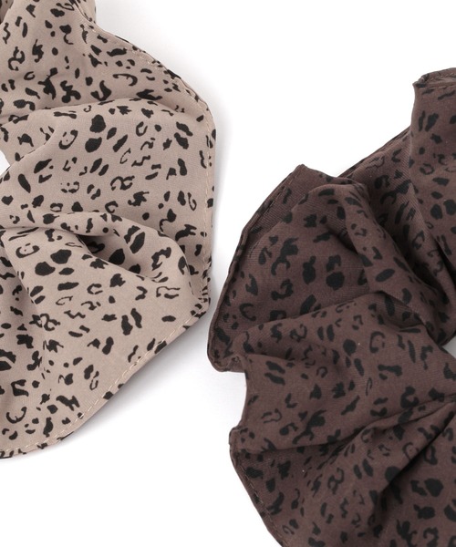 GLOBAL WORK（グローバルワーク）の「レオパ柄シフォンシュシュ/629953（シュシュ・レディース・ダークブラウン/アイボリー・FREE）」の4枚目の写真
