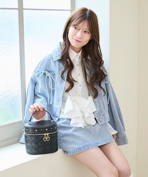 MAJESTIC LEGON（マジェスティックレゴン）の「ビジューリボンGジャン（ブルゾン・レディース・ブラック/サックスブルー/ピンクベージュ/アイボリー・MEDIUM/SMALL）」の21枚目の写真