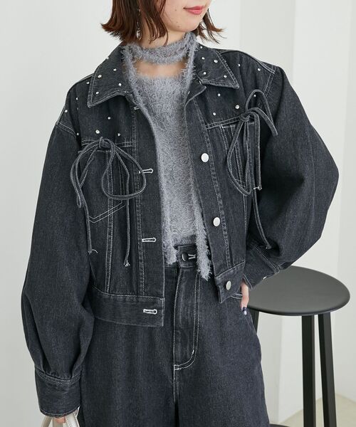 MAJESTIC LEGON（マジェスティックレゴン）の「ビジューリボンGジャン（ブルゾン・レディース・ブラック/サックスブルー/ピンクベージュ/アイボリー・MEDIUM/SMALL）」の19枚目の写真