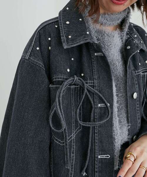 MAJESTIC LEGON（マジェスティックレゴン）の「ビジューリボンGジャン（ブルゾン・レディース・ブラック/サックスブルー/ピンクベージュ/アイボリー・MEDIUM/SMALL）」の7枚目の写真