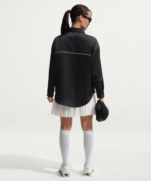 NIKE(ナイキ)の「NIKE AS W NSW OFFLN WVN STN LS TOP / ナイキ ウィメンズ NSW OFFLN ウーヴン STN L/S トップ 【SP】(シャツ/ブラウス・レディース・ブラック/グリーン・S/M/L)」の18枚目の写真