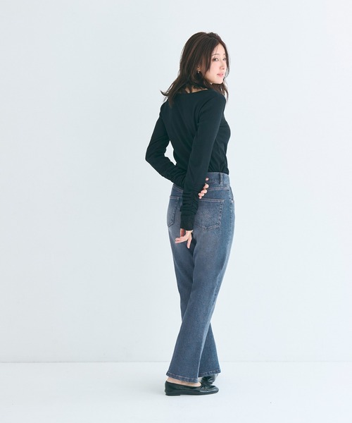 coca(coca)(コカ)の「ムーヴデニムフレアパンツ(デニムパンツ・レディース・ライトブルー/ブルー・L/M/S)」の14枚目の写真