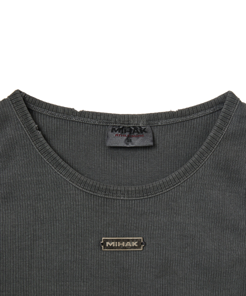 MIHAK(ミハク)の「メタルラベルピグメントダイングマッスルタンクトップ(チャコール)(Tシャツ/カットソー・メンズ・その他・1/2/3)」の10枚目の写真
