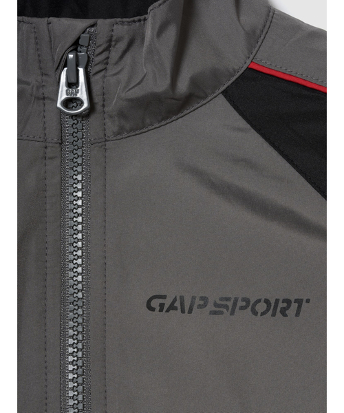 GAP(ギャップ)の「リラックスフィット カラーブロック ウィンドブレーカー (キッズ)(ナイロンジャケット・キッズ・ブルー/グレー・120cm/160cm/150cm/140cm/130cm/110cm)」の8枚目の写真
