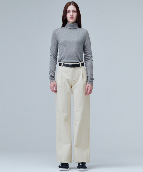 MALOUPE(マロップ)の「9128 起毛 ワンタック ワイド デニムパンツ (クリーム)(デニムパンツ・レディース・クリーム・FREE)」の3枚目の写真