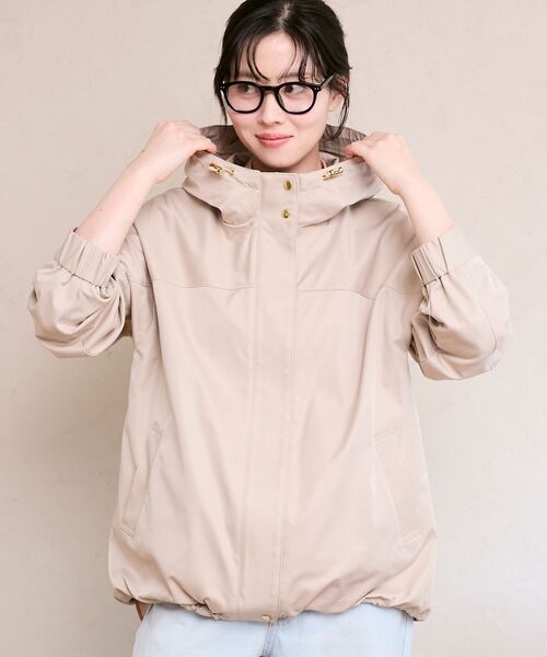 le.coeur blanc（ルクールブラン）の「ツイルストレッチフードブルゾン（ブルゾン・レディース・ネイビー/ベージュ/アイボリー・38）」の21枚目の写真