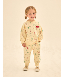 CAREBEARS（ケアベア）の「スターハートカラーぽんぽんオーバーサイズ上下セット（セットアップ）」