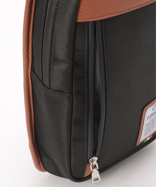 ikka（イッカ）の「配色切り替えボディバッグ（ボディバッグ/ウエストポーチ・メンズ・オリーブ/ブラック/ネイビー・FREE）」の20枚目の写真