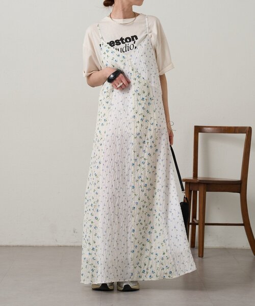 Omekashi（オメカシ）の「フラワーパネルキャミワンピース（ワンピース・レディース・ブラック/オフホワイト・38/36）」の10枚目の写真