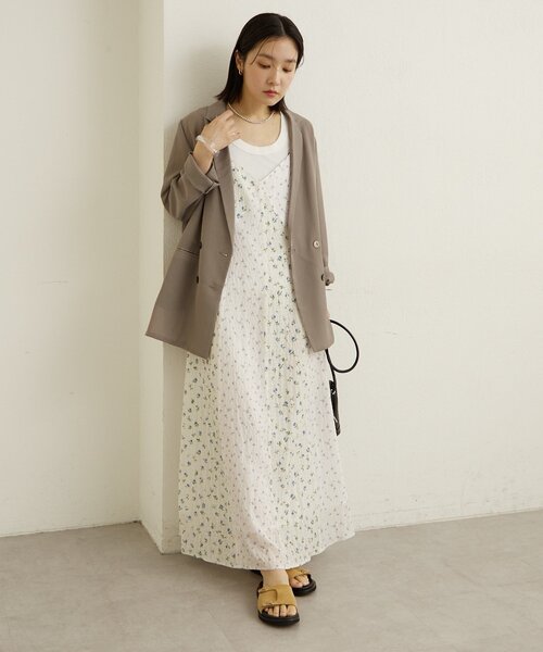 Omekashi（オメカシ）の「フラワーパネルキャミワンピース（ワンピース・レディース・ブラック/オフホワイト・38/36）」の16枚目の写真