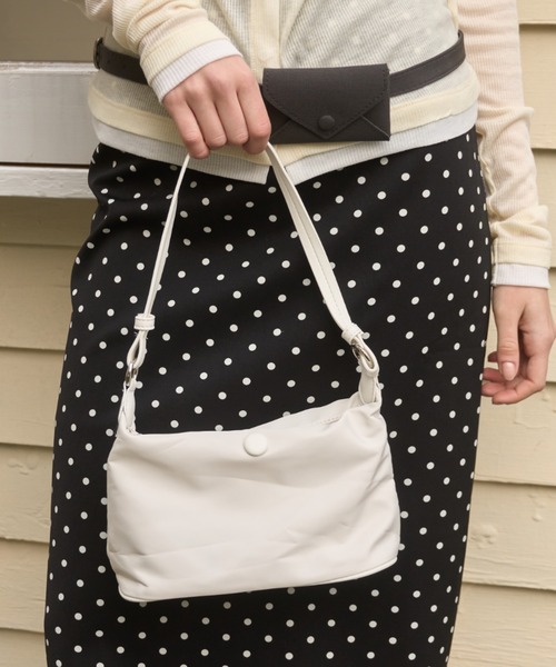 Birthday room(バースデイルーム)の「ミニショルダーバッグ/mini shoulder bag(ショルダーバッグ・レディース・ブラック/ライトブルー/ピンク/オフホワイト・FREE)」の2枚目の写真