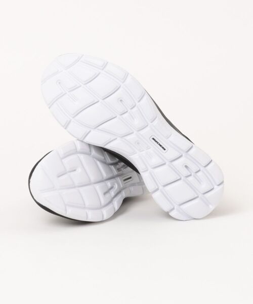 SKECHERS(スケッチャーズ)の「SKECHERS スケッチャーズ SWIFT FIT スウィフトフィット PURE GENIUS【超軽量】レディーススニーカー(ピュアジーニアス)(スニーカー・レディース・ブラック×グレー・22.5cm/23.0cm/23.5cm/24.0cm/24.5cm/25.0cm/26.0cm)」の3枚目の写真