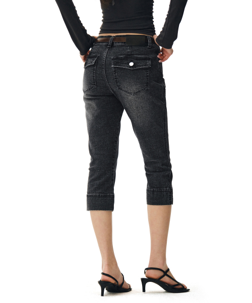 DECET WOMEN(デケット ウーマン)の「Seamed Low Rise Capri Jeans DCWPT024BLACK(その他パンツ・レディース・その他・X-SMALL/SMALL/MEDIUM/LARGE)」の11枚目の写真