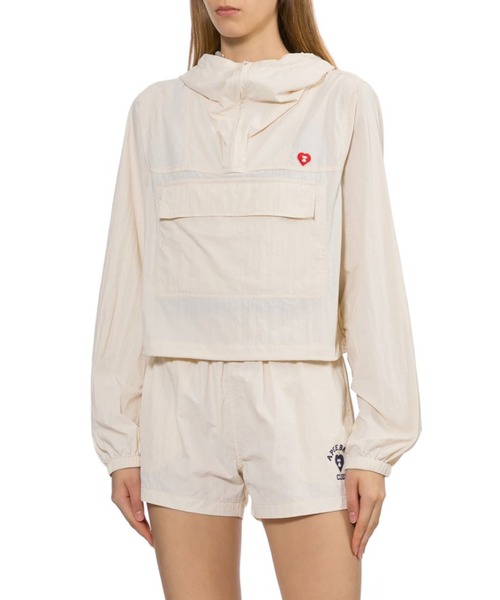 A BATHING APE(アベイシングエイプ)の「SILICON BADGE NYLON ANORAK(ナイロンジャケット・レディース・アイボリー/ネイビー・SMALL/X-SMALL)」の4枚目の写真