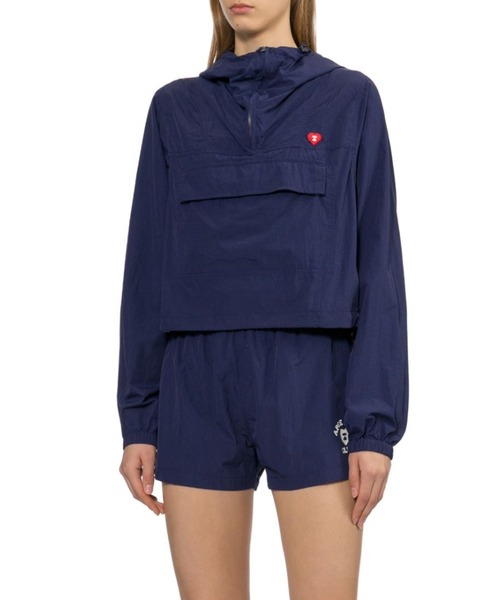 A BATHING APE(アベイシングエイプ)の「SILICON BADGE NYLON ANORAK(ナイロンジャケット・レディース・アイボリー/ネイビー・SMALL/X-SMALL)」の5枚目の写真