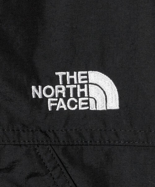 THE NORTH FACE（ザノースフェイス）の「＜THE NORTH FACE＞コンパクト アノラック（ブルゾン・メンズ・ブラック・M/XL/L）」の13枚目の写真