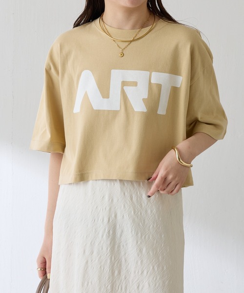 GOOD MOTIVE TEE(グッドモチーブティー)の「GOOD MOTIVE TEE/ロゴTシャツ(Tシャツ/カットソー・レディース・ベージュ・FREE)」の3枚目の写真