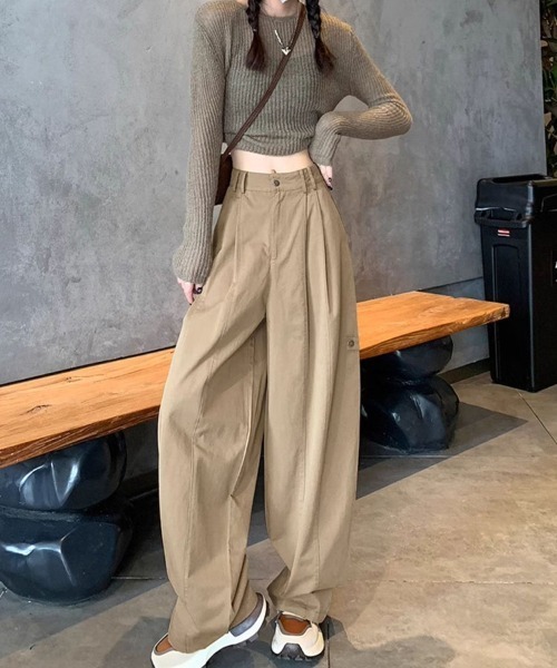 SallyLunn(サリーラン)の「ハイウエストタックワイドカーゴパンツ(カーゴパンツ・レディース・アイボリー/カーキ/ブラウン・LARGE/MEDIUM)」の7枚目の写真