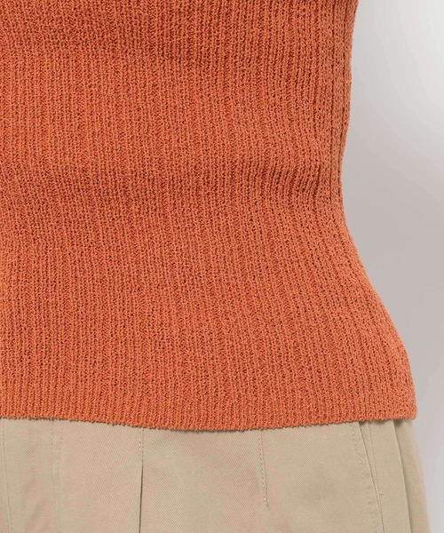 mysty woman（ミスティウーマン）の「ホルターバッククロスニットNS 665897（ニット/セーター・レディース・アイボリー/ブラック/オレンジ・FREE）」の18枚目の写真