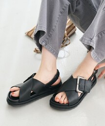 BEAUTY&YOUTH UNITED ARROWS（ビューティーアンドユースユナイテッドアローズ）の「ビッグバックル クロスストラップ サンダル（サンダル）」