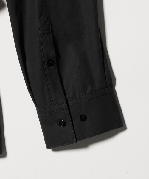 UNITED ARROWS（ユナイテッドアローズ）の「ドレープ ギャザー シャツ ‐ウォッシャブル‐（シャツ/ブラウス・レディース・オフホワイト/ブラック/オリーブ・FREE）」の19枚目の写真