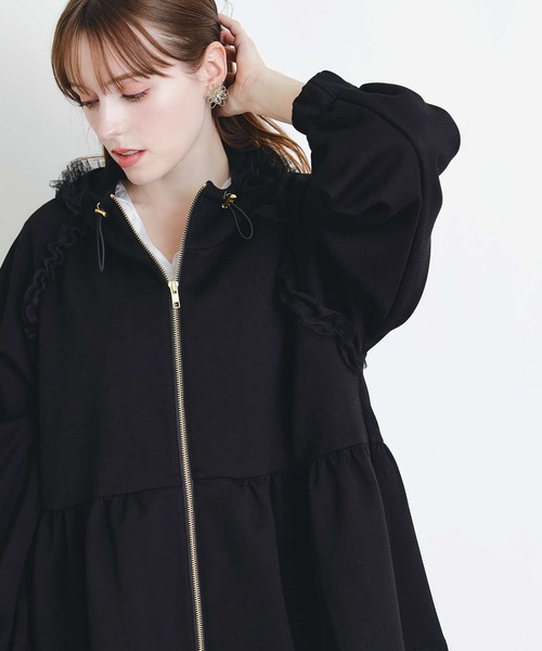 PICCIN PERLA(ピッチンペルラ)の「フリルダンボールパーカー(パーカー・レディース・ライトグレー/ブラック/オフホワイト・M)」の2枚目の写真