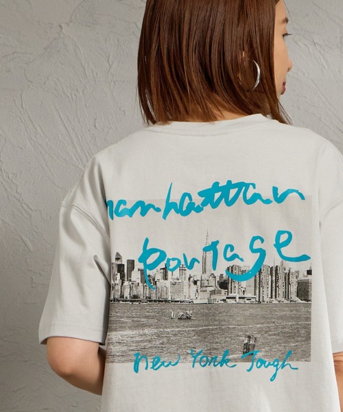 Manhattan Portage（マンハッタンポーテージ）の「[MANHATTAN PORTAGE/マンハッタンポーテージ] 別注 バックフォトプリントTシャツ（Tシャツ/カットソー・レディース・ブラック/ピンク/ライトグレー・XL/L/M/S）」の22枚目の写真