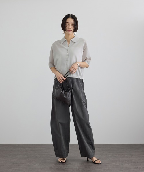 SALON adam et rope'（サロン アダム エ ロペ）の「【WEB限定】ドライタッチスキッパーニットカーディガン / 洗える（カーディガン/ボレロ・レディース・グレー系その他/ブラウン/ネイビー・FREE）」の5枚目の写真