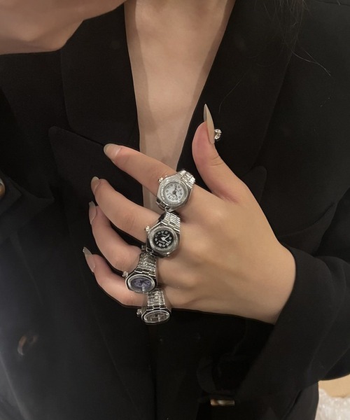 c.u.l(シーユーエル)の「時計モチーフ ウォッチデザインリング cula1491(リング・レディース・ブラック/ホワイト・FREE)」の4枚目の写真
