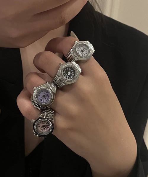 c.u.l(シーユーエル)の「時計モチーフ ウォッチデザインリング cula1491(リング・レディース・ブラック/ホワイト・FREE)」の5枚目の写真