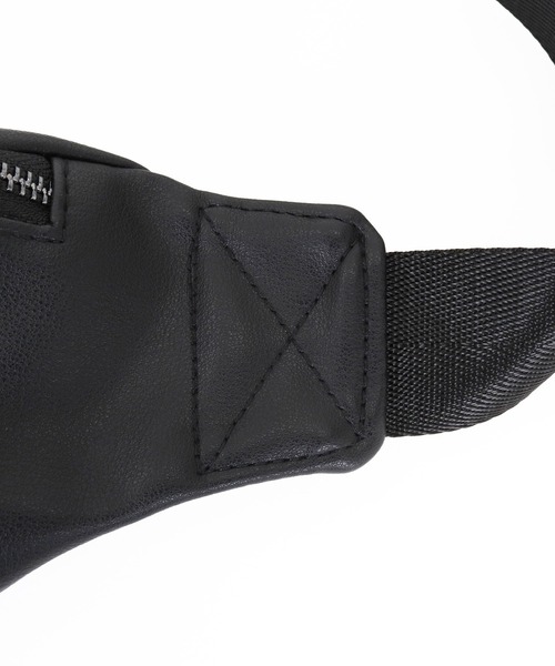 CAMBIO(カンビオ)の「mko13504-Urban Stream Body Bag ボディバッグ(AI-261-016)(ボディバッグ/ウエストポーチ・メンズ・ブラック・FREE)」の9枚目の写真