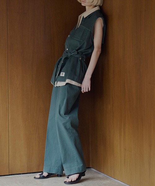 Dickies(ディッキーズ)の「Dickies × Ameri TUCK PANTS(チノパンツ・レディース・ブラック/ベージュ/グリーン・MEDIUM/SMALL/X-SMALL)」の19枚目の写真