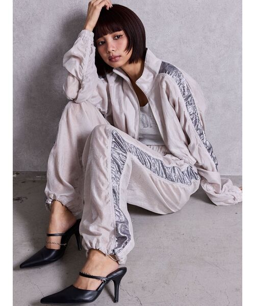 GYDA（ジェイダ）の「sacred edge cross shinyギャザーパンツ（その他パンツ・レディース・アイボリー/パープル/ブラック・FREE）」の4枚目の写真