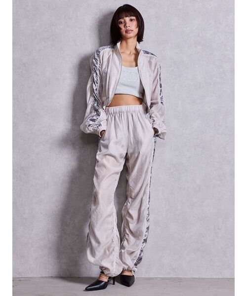 GYDA（ジェイダ）の「sacred edge cross shinyギャザーパンツ（その他パンツ・レディース・アイボリー/パープル/ブラック・FREE）」の7枚目の写真