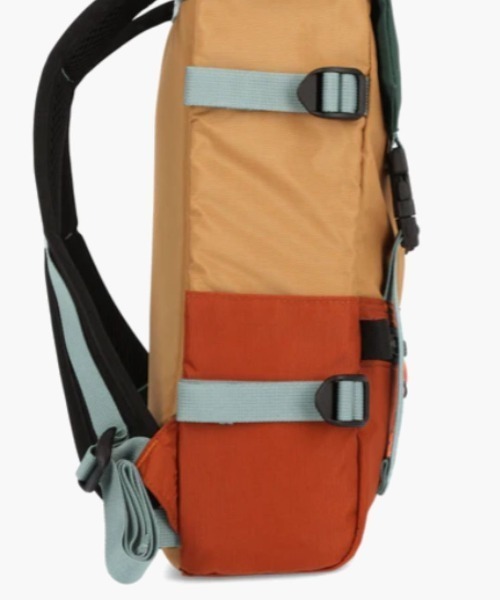 TOPO DESIGNS(トポデザインズ)の「子供も使えるミニサイズ【TOPO DESIGNS】ROVER PACK MINI(バックパック/リュック・レディース・ブラック/ブラウン系/ブラック系1/アイボリー・ONE SIZE)」の18枚目の写真