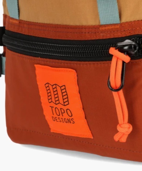 TOPO DESIGNS(トポデザインズ)の「子供も使えるミニサイズ【TOPO DESIGNS】ROVER PACK MINI(バックパック/リュック・レディース・ブラック/ブラウン系/ブラック系1/アイボリー・ONE SIZE)」の17枚目の写真