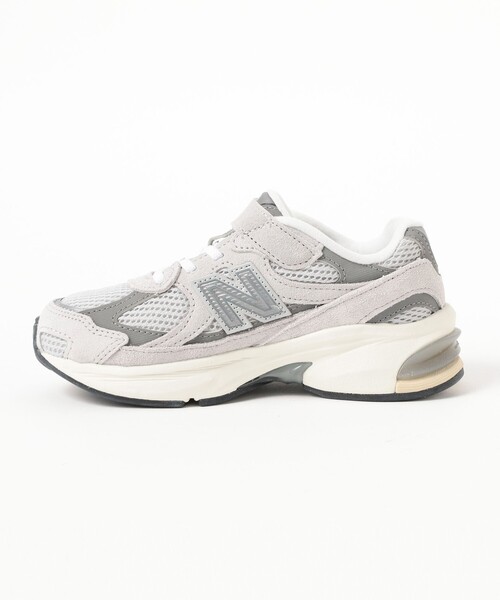 NEW BALANCE（ニューバランス）の「New Balance / 2010（17～21.5cm）（その他シューズ・キッズ・ブラック系その他2・17/17.5/18/18.5/19/19.5/20/20.5/21/21.5）」の5枚目の写真