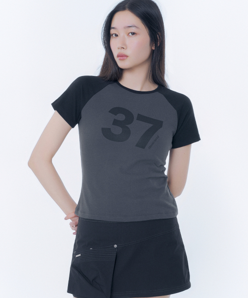 Miseki SEOUL(ミセキソウル)の「Miseki 37 raglan short sleeve CHARCOAL(Tシャツ/カットソー・レディース・その他・2/1)」の1枚目の写真