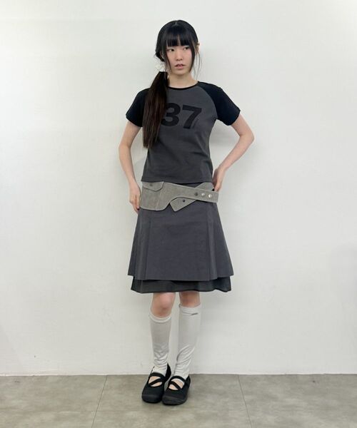 Miseki SEOUL(ミセキソウル)の「Miseki 37 raglan short sleeve CHARCOAL(Tシャツ/カットソー・レディース・その他・2/1)」の4枚目の写真