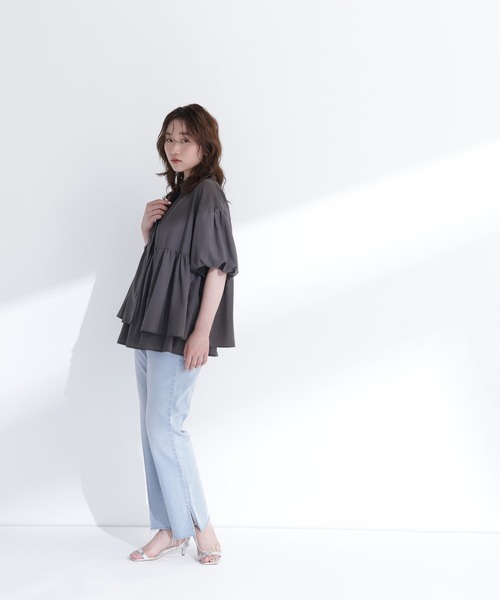 NATURAL BEAUTY BASIC(ナチュラルビューティーベーシック)の「キャミレイヤードシャツ(シャツ/ブラウス・レディース・オレンジ系その他/チャコールグレー/ベージュ・フリ-)」の8枚目の写真