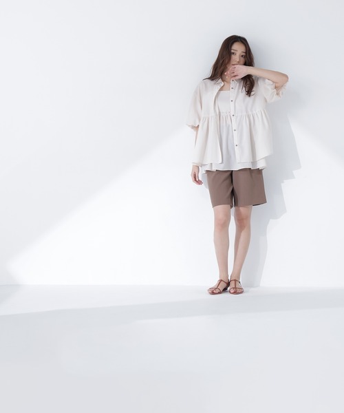 NATURAL BEAUTY BASIC(ナチュラルビューティーベーシック)の「キャミレイヤードシャツ(シャツ/ブラウス・レディース・オレンジ系その他/チャコールグレー/ベージュ・フリ-)」の12枚目の写真