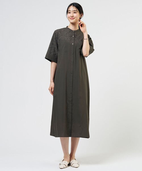 J.PRESS(ジェイプレス)の「【WEB限定カラーあり】エンブロイダリー シャツ ワンピース(シャツワンピース・レディース・ダークブラウン系/ネイビー系/サックスブルー系・9/11)」の9枚目の写真
