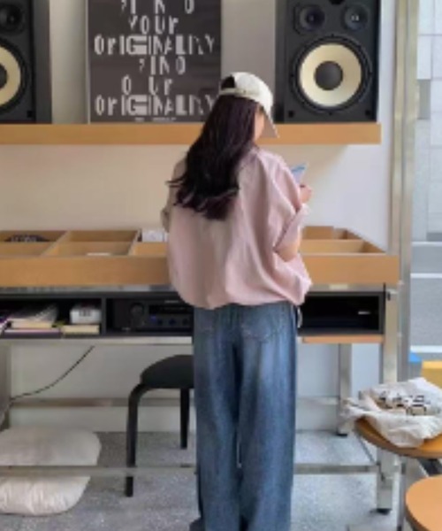 gossip！ロサンゼルス（ゴシップロサンゼルス）の「フロントロゴ VネックTシャツ（Tシャツ/カットソー・レディース・ピンク/ホワイト/ベージュ/ネイビー/ブルー・FREE）」の18枚目の写真