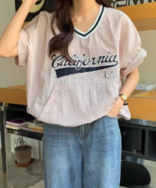 gossip！ロサンゼルス（ゴシップロサンゼルス）の「フロントロゴ VネックTシャツ（Tシャツ/カットソー・レディース・ピンク/ホワイト/ベージュ/ネイビー/ブルー・FREE）」の17枚目の写真