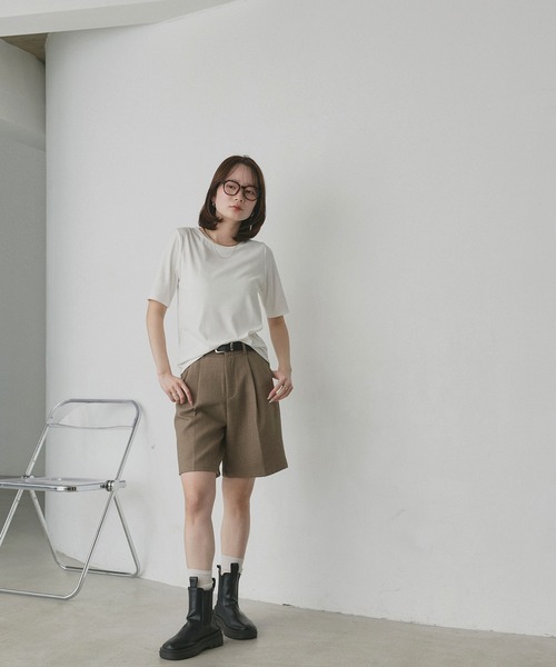 ad thie(アドティエ)の「CICA配合 ベーシック リブトップス(Tシャツ/カットソー・レディース・ブラック/オフホワイト・FREE)」の3枚目の写真